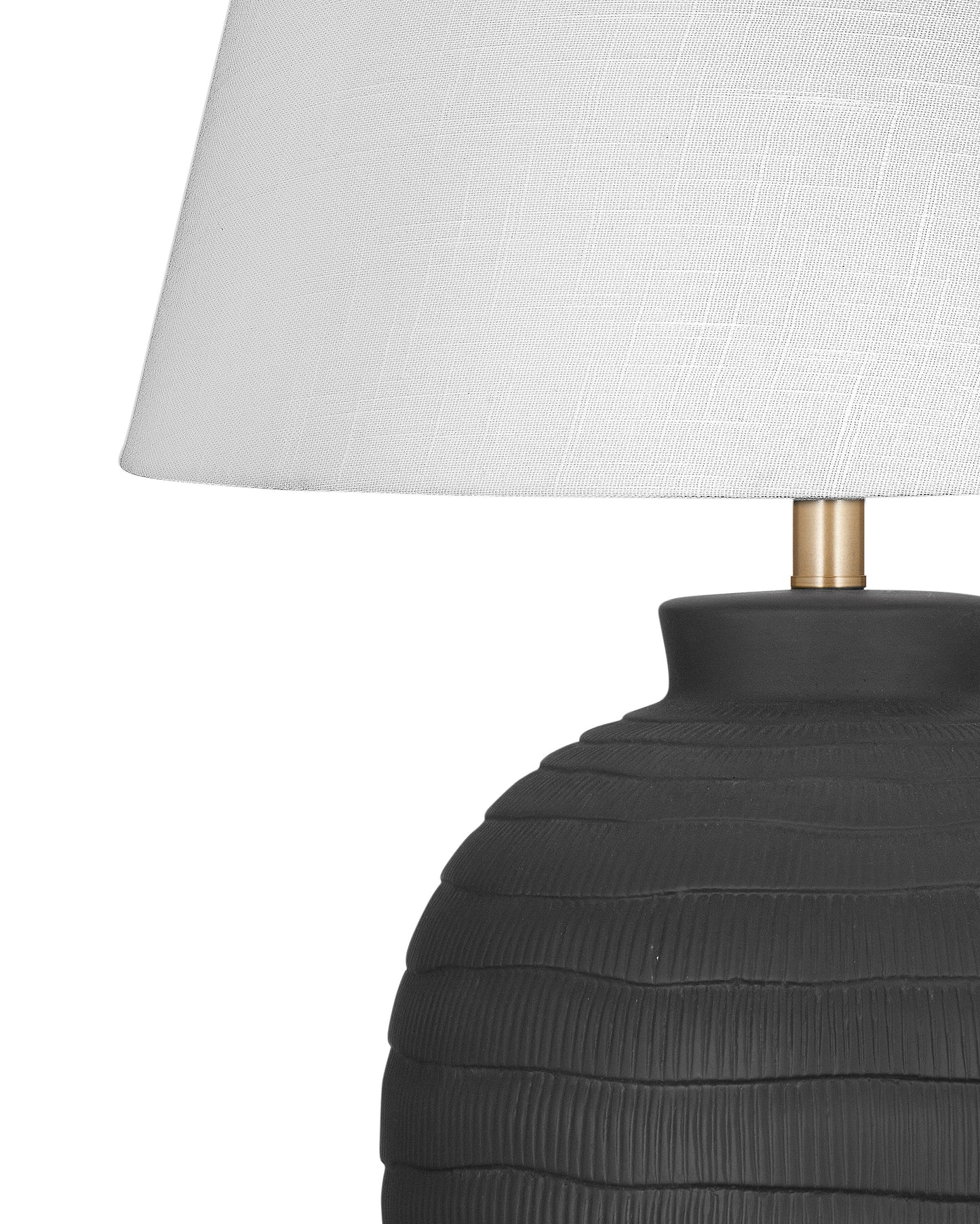 Ventraa - Table Lamp - Black