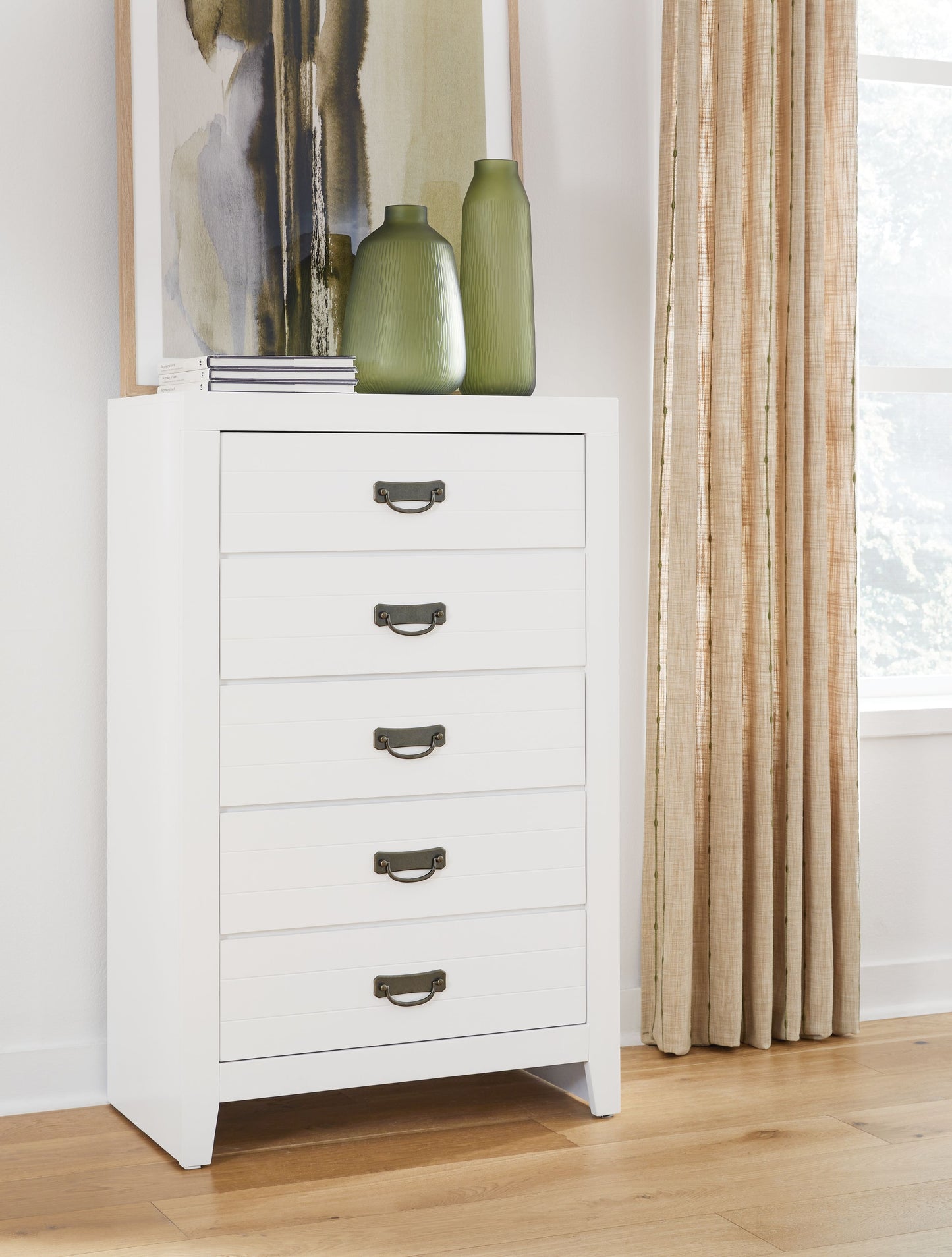 Binterglen - White - Five Drawer Chest