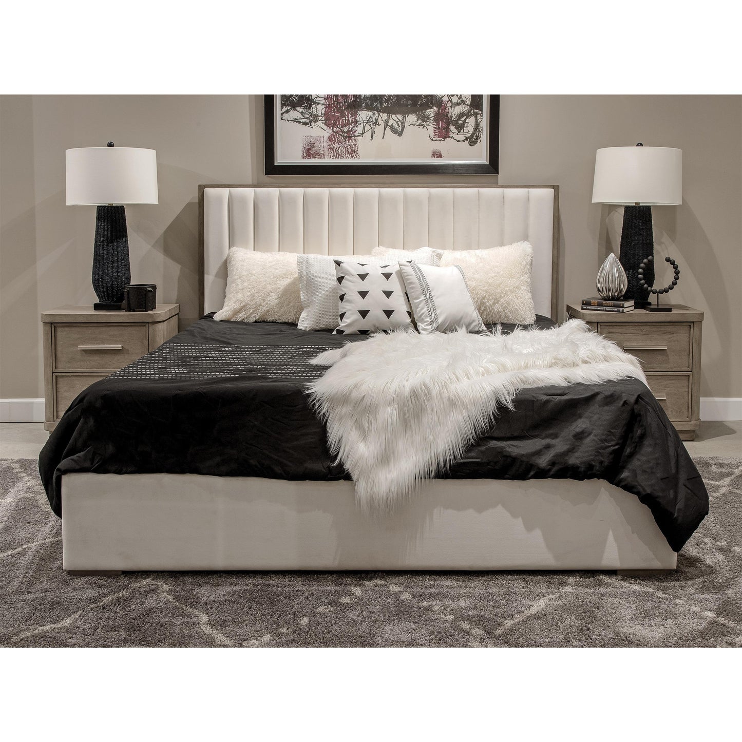 Pasadena - Upholstered Bed