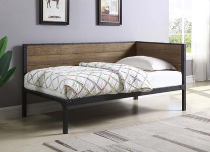 Getler - Metal Twin Daybed - Weathered Chestnut