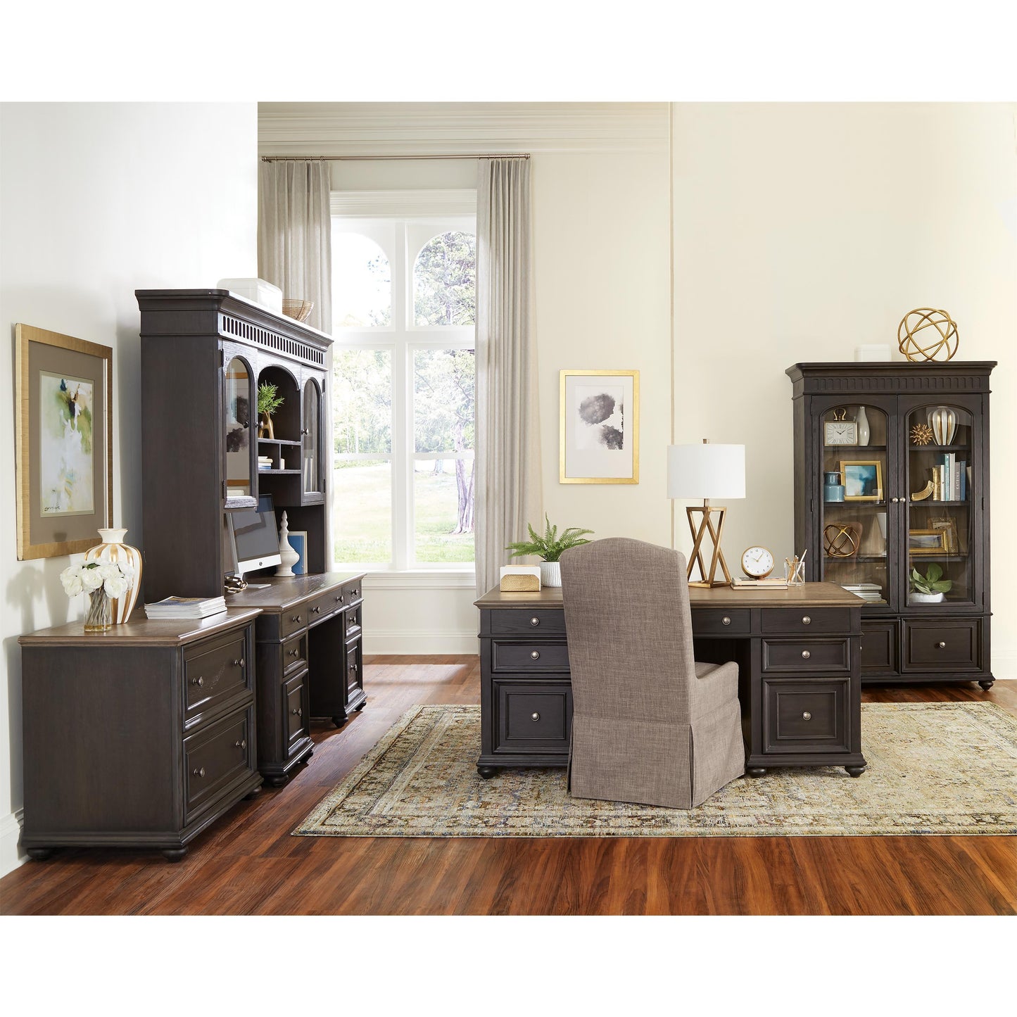 Regency - Executive Desk - Antique Oak / Matte Black